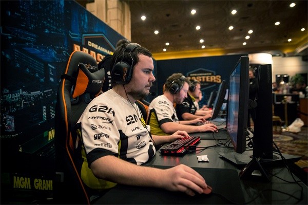 最终在关键 最终在关键