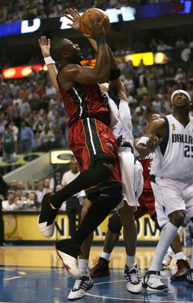 中的巨大潜 中的巨大潜