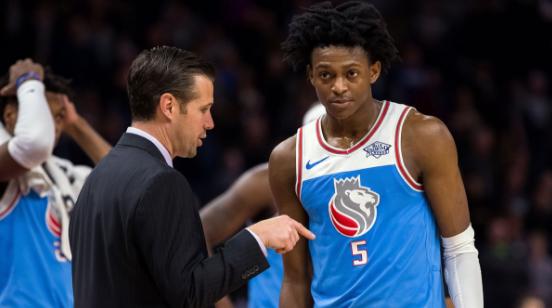 更反映出他 更反映出他